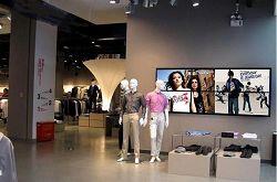 Fashion Store Digital Display(001)
